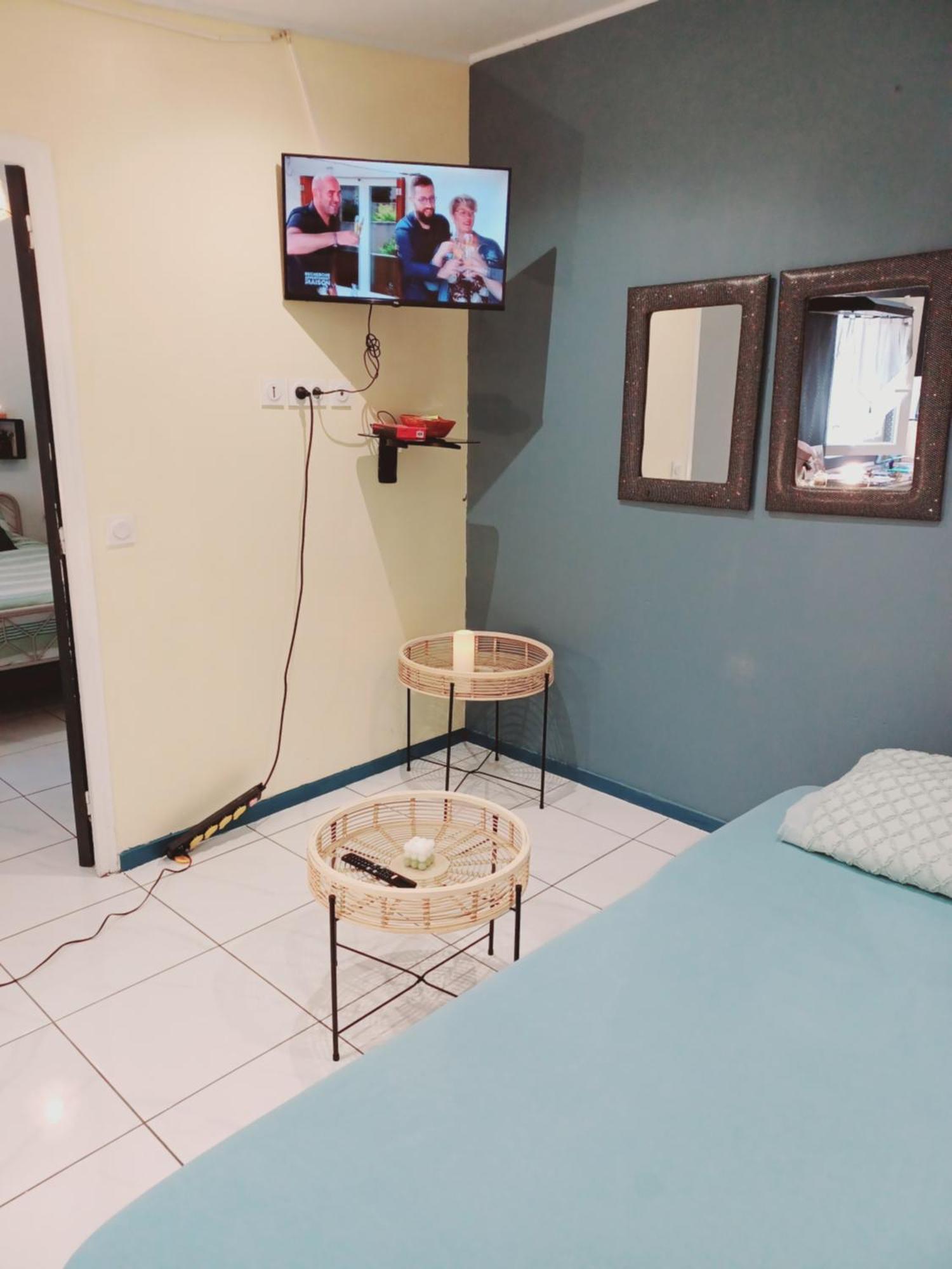 Cozy Apartment, Airport Cdg Exhibition Parc 14 Min Tremblay-en-France Luaran gambar